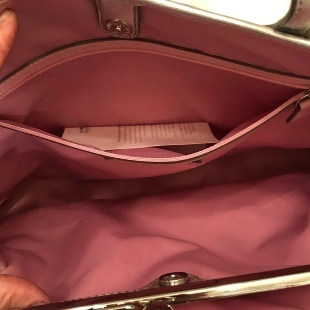 Coach f13553 y2k pink signature silver leather kisslock striped tote bag